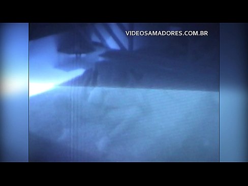 ❤️ U maritu filma a moglia chì scopa un vicinu è scopre chì hè un cornu ❤ Video porno à noi ﹏